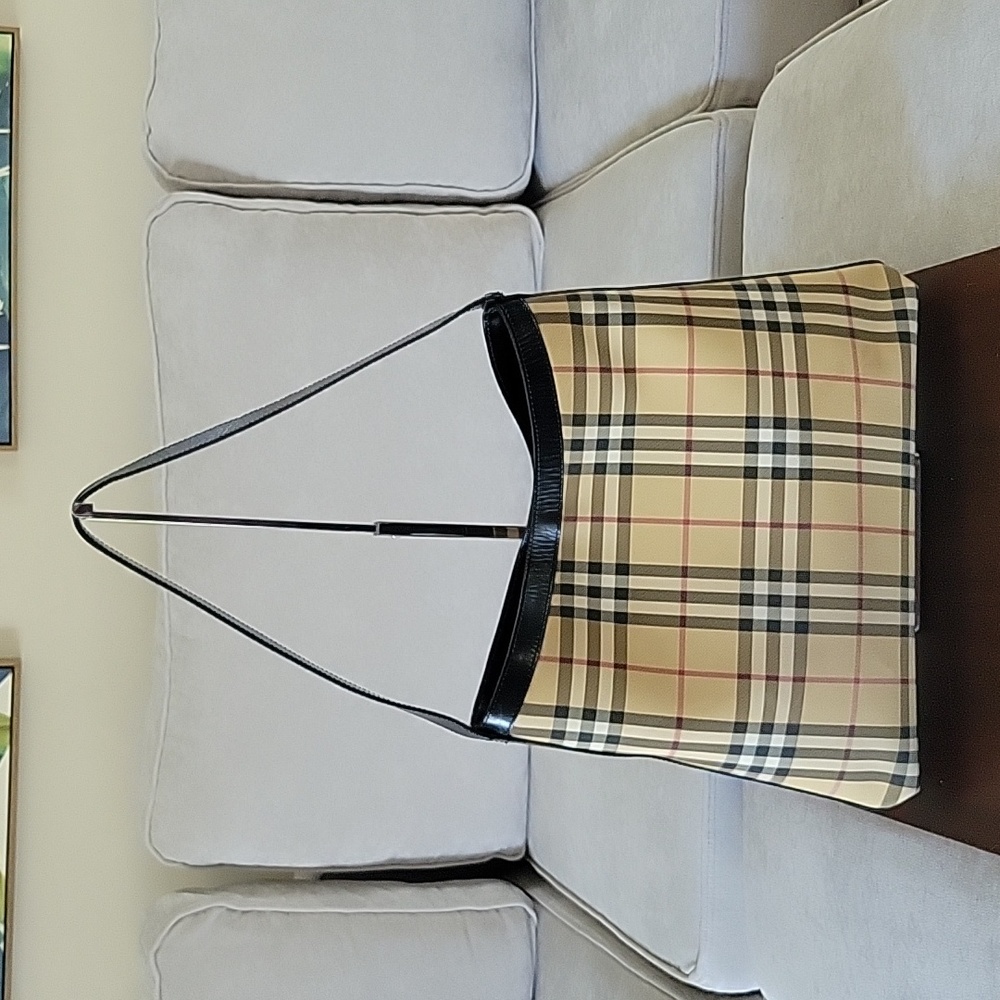 BURBERRY Nova Check Shoulder Bag